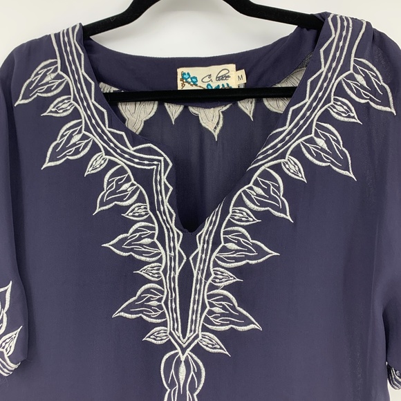 Forever 21 blouse medium embroidery v neck boho - Picture 3 of 5